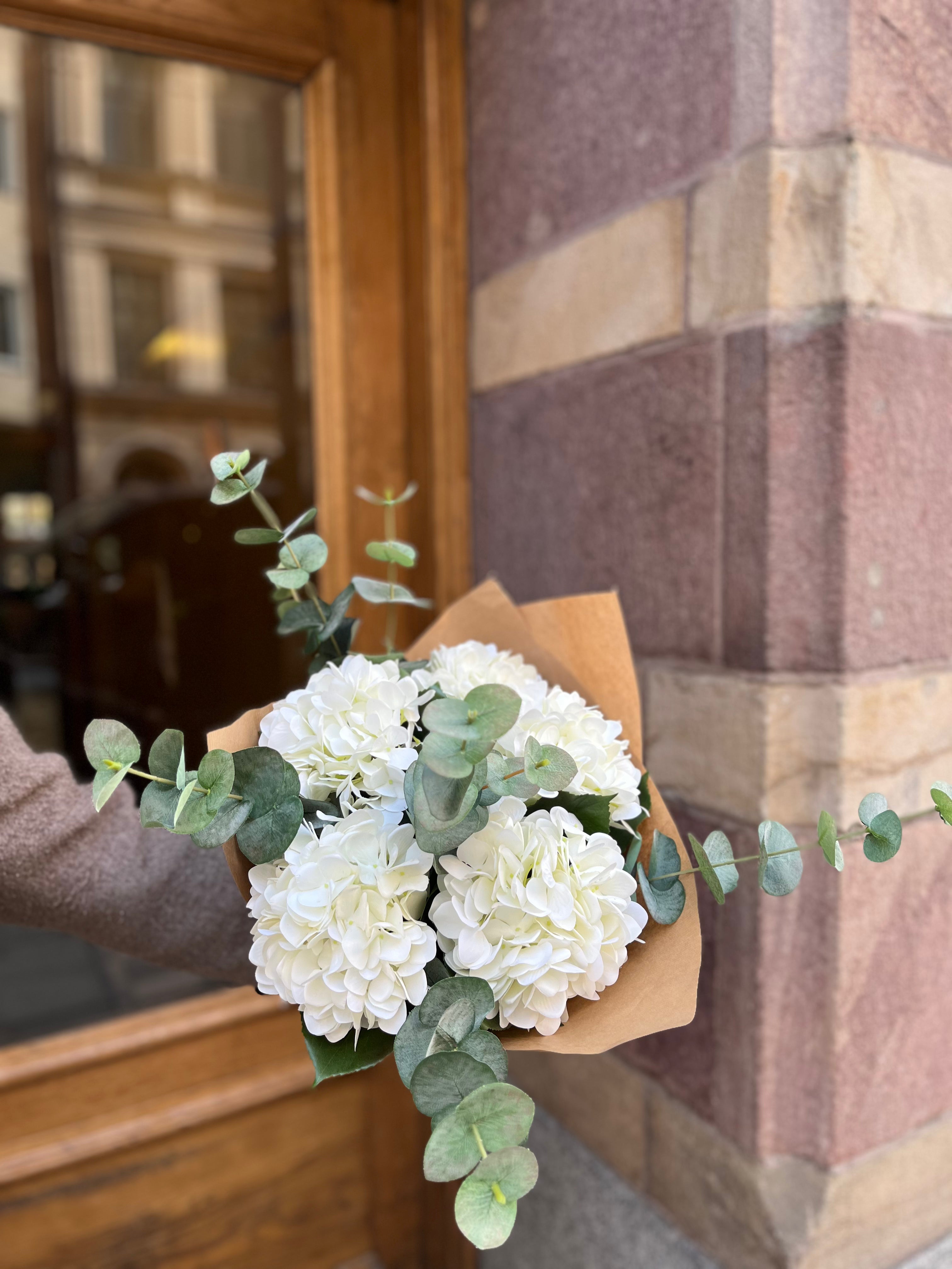 Hydrangea bouquet, white