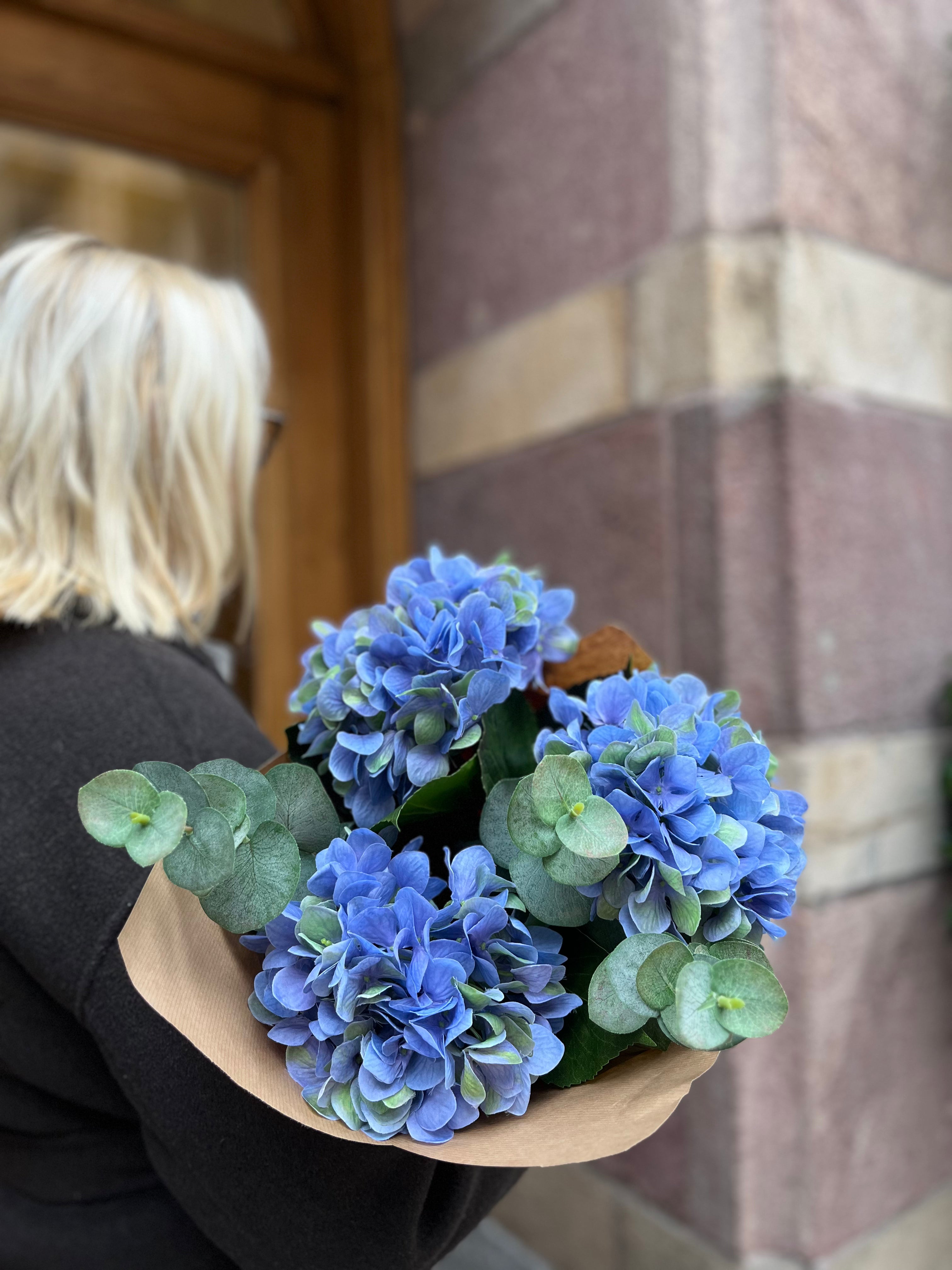 Hydrangea bouquet small, Blue